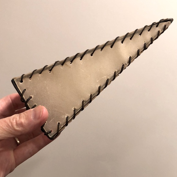 Two finials for drapery rods- Pier 1- really cute and unusual! Rods not included - Picture 3 of 6